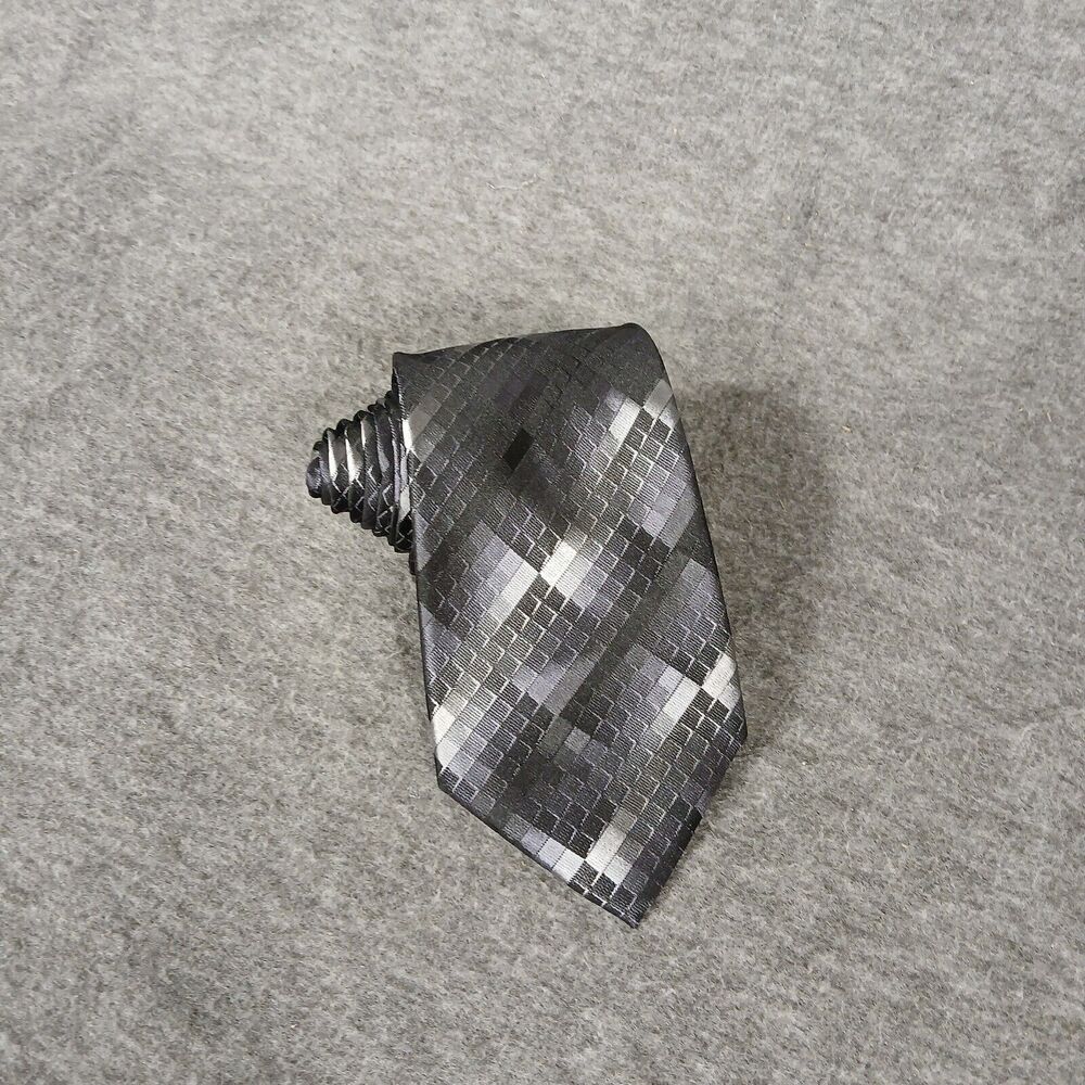 Alfani Black & Gray Diamond Geometric Pattern 100%‎ Silk Men Neck Tie 3" W 59" L